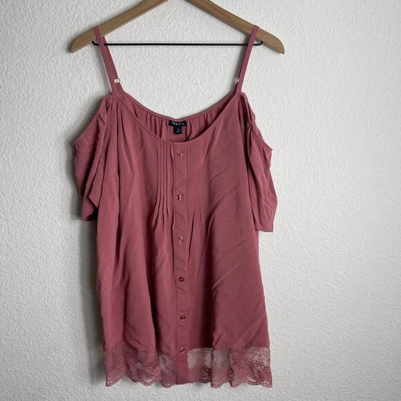 Torrid Women's Cold Shoulder Lace Hem Blouse – Size 2 Mauve - Picture 4 of 8